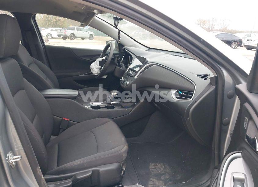 Photo 5 of 2023 Chevrolet Malibu FWD 1LT (VIN 1G1ZD5ST8PF197242)