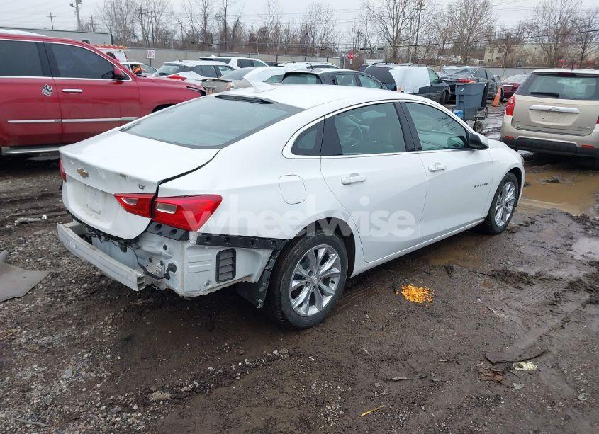Photo 4 of 2023 Chevrolet Malibu FWD 1LT (VIN 1G1ZD5ST8PF205324)
