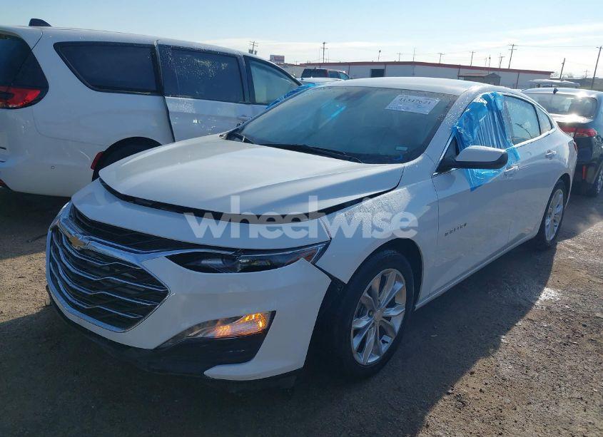 Photo 2 of 2023 Chevrolet Malibu FWD 1LT (VIN 1G1ZD5ST8PF225315)