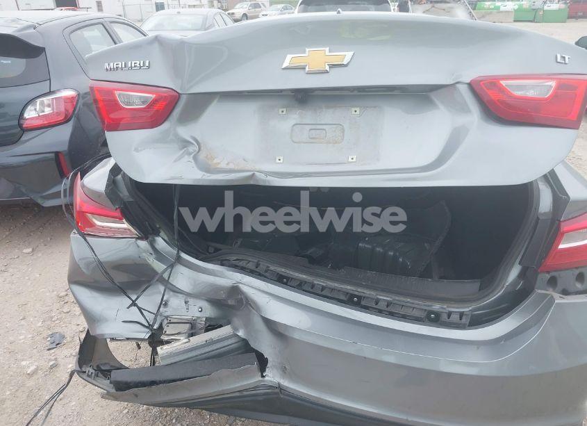 Photo 6 of 2023 Chevrolet Malibu FWD 1LT (VIN 1G1ZD5ST8PF233012)