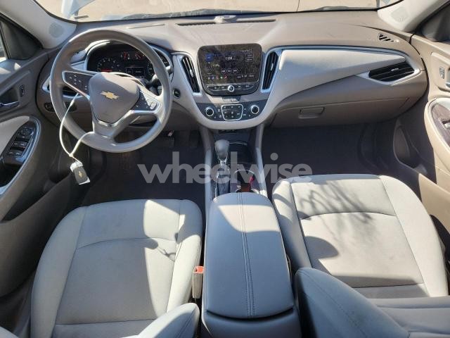 Photo 7 of 2024 CHEVROLET MALIBU LT (VIN 1G1ZD5ST8RF126223)
