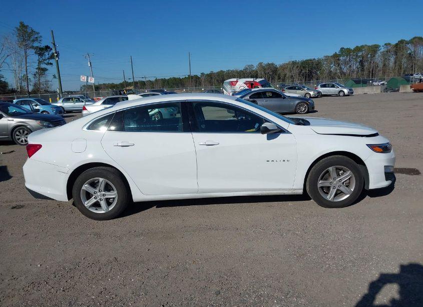 Photo 13 of 2024 Chevrolet Malibu FWD 1LT (VIN 1G1ZD5ST8RF132927)