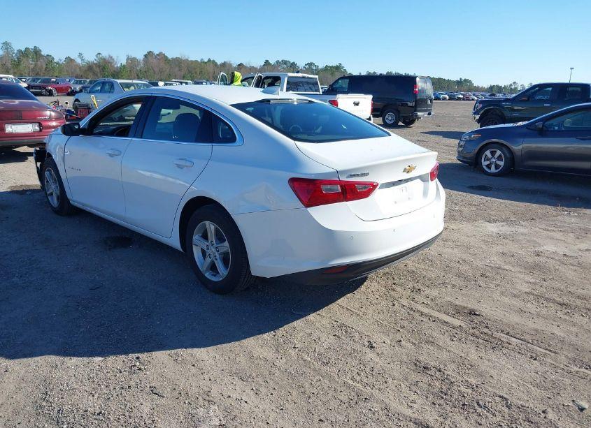 Photo 3 of 2024 Chevrolet Malibu FWD 1LT (VIN 1G1ZD5ST8RF132927)