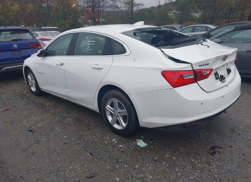 Photo 3 of 2024 Chevrolet Malibu FWD 1LT (VIN 1G1ZD5ST8RF133933)