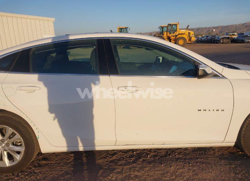 Photo 14 of 2024 Chevrolet Malibu FWD 1LT (VIN 1G1ZD5ST8RF154197)