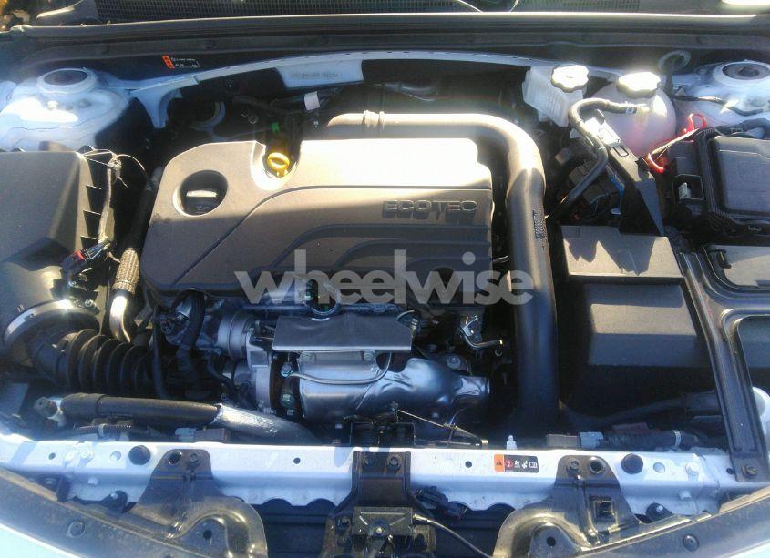 Photo 10 of 2024 Chevrolet Malibu FWD 1LT (VIN 1G1ZD5ST8RF189225)