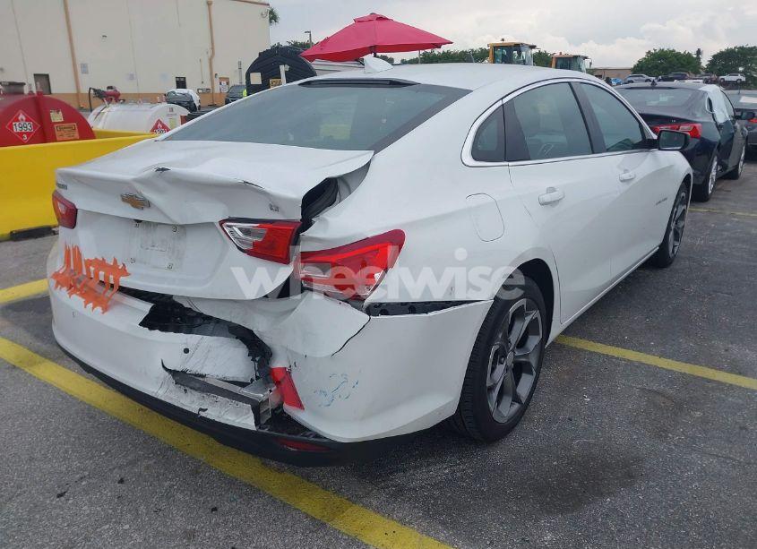 Photo 4 of 2024 Chevrolet Malibu FWD 1LT (VIN 1G1ZD5ST8RF222126)
