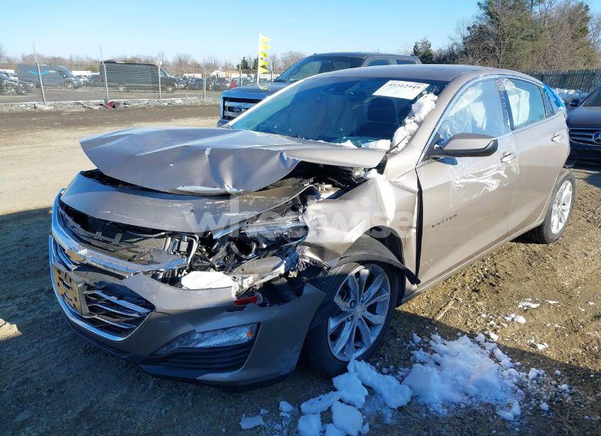 Photo 2 of 2024 Chevrolet Malibu FWD 1LT (VIN 1G1ZD5ST8RF234051)