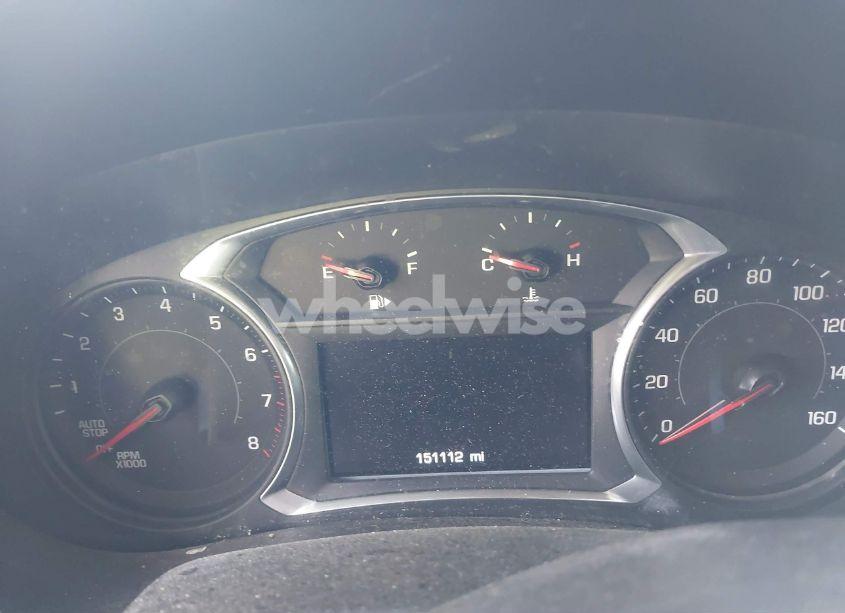 Photo 7 of 2018 Chevrolet Malibu LT (VIN 1G1ZD5ST9JF102047)