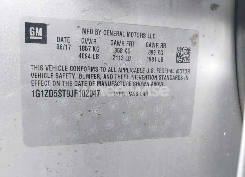 Photo 9 of 2018 Chevrolet Malibu LT (VIN 1G1ZD5ST9JF102047)