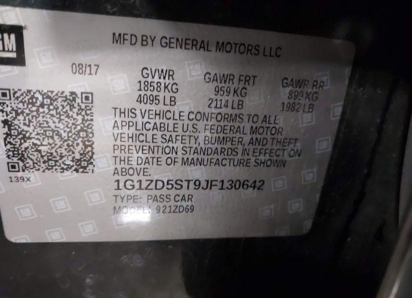 Photo 9 of 2018 Chevrolet Malibu LT (VIN 1G1ZD5ST9JF130642)