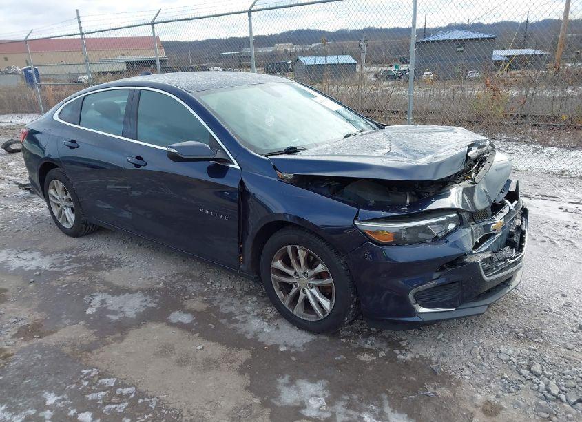 2018 Chevrolet Malibu LT (VIN 1G1ZD5ST9JF142287) main photo