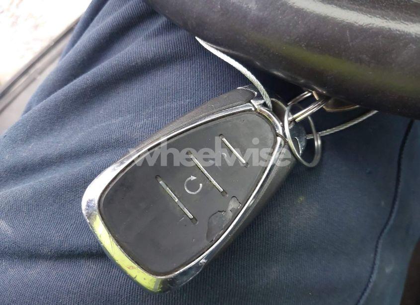 Photo 11 of 2018 Chevrolet Malibu LT (VIN 1G1ZD5ST9JF179419)