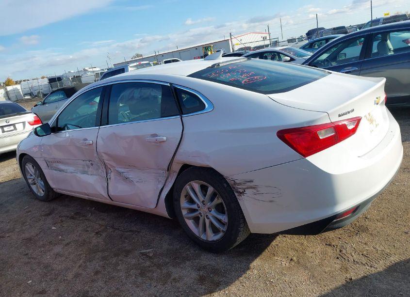 Photo 14 of 2018 Chevrolet Malibu LT (VIN 1G1ZD5ST9JF191344)