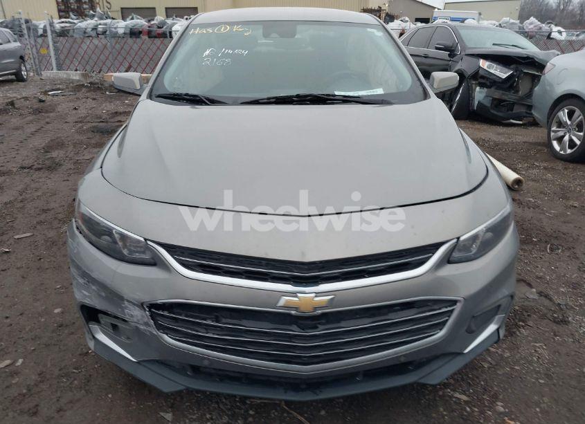 Photo 12 of 2018 Chevrolet Malibu LT (VIN 1G1ZD5ST9JF192168)