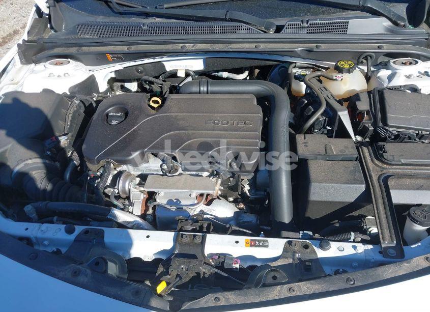 Photo 10 of 2018 Chevrolet Malibu LT (VIN 1G1ZD5ST9JF211222)