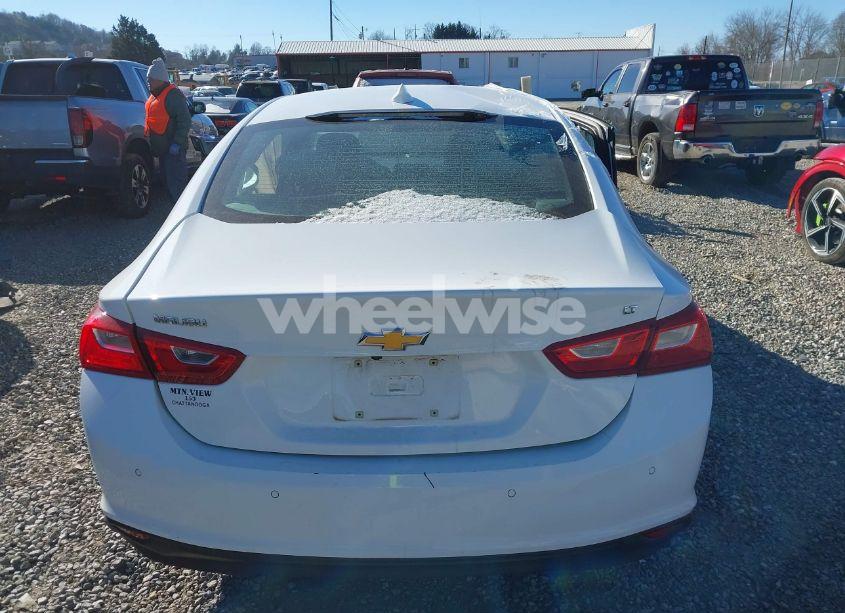 Photo 16 of 2018 Chevrolet Malibu LT (VIN 1G1ZD5ST9JF211222)