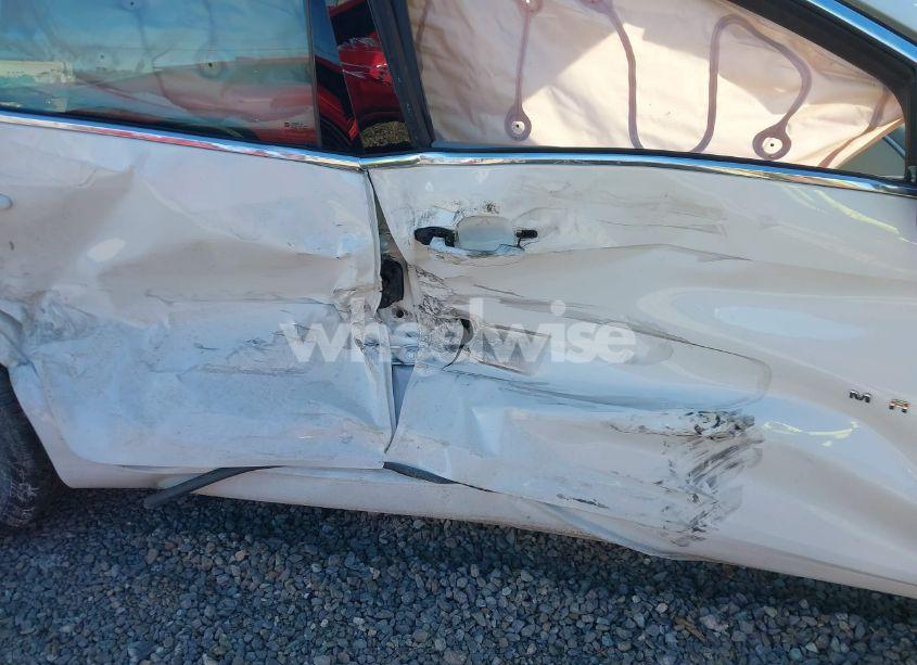 Photo 17 of 2018 Chevrolet Malibu LT (VIN 1G1ZD5ST9JF211222)