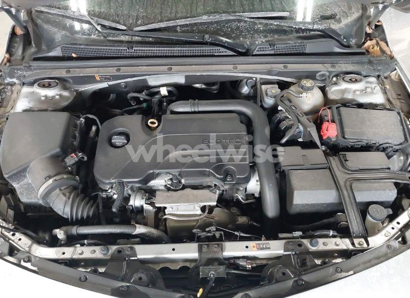 Photo 10 of 2018 Chevrolet Malibu LT (VIN 1G1ZD5ST9JF234032)