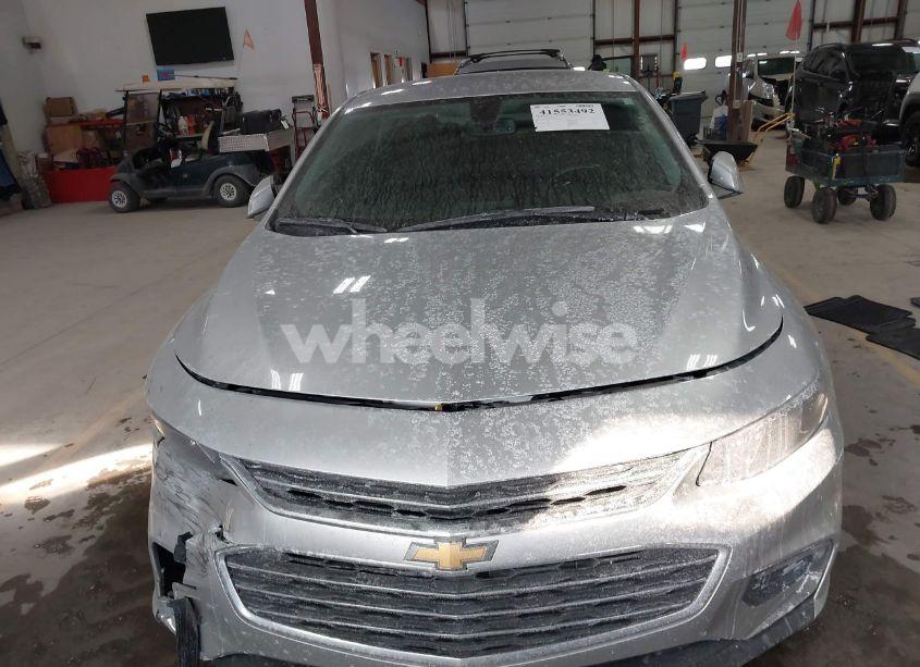 Photo 12 of 2018 Chevrolet Malibu LT (VIN 1G1ZD5ST9JF234032)
