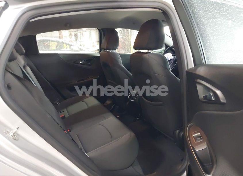 Photo 8 of 2018 Chevrolet Malibu LT (VIN 1G1ZD5ST9JF234032)