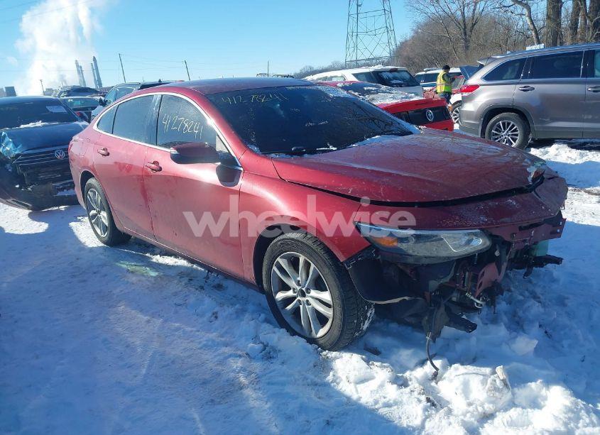 2018 Chevrolet Malibu LT (VIN 1G1ZD5ST9JF235911) main photo