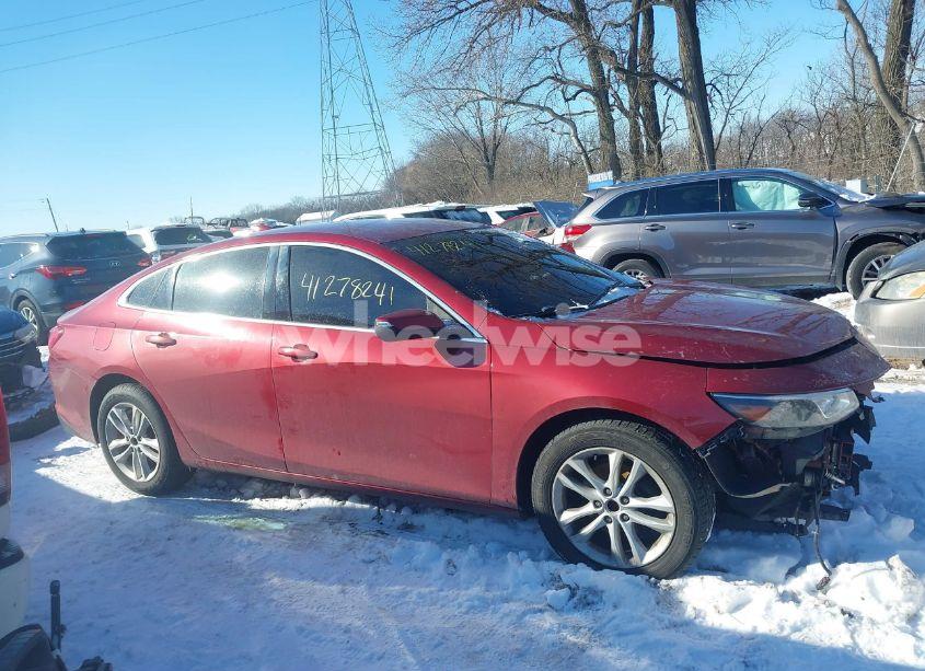 Photo 14 of 2018 Chevrolet Malibu LT (VIN 1G1ZD5ST9JF235911)