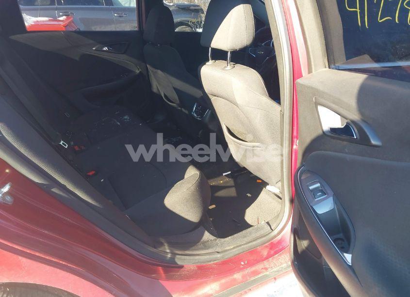 Photo 8 of 2018 Chevrolet Malibu LT (VIN 1G1ZD5ST9JF235911)