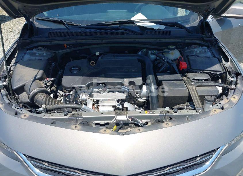 Photo 10 of 2018 Chevrolet Malibu LT (VIN 1G1ZD5ST9JF250893)