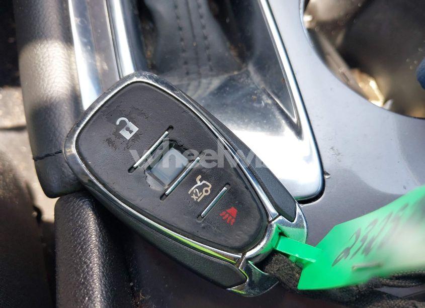 Photo 11 of 2018 Chevrolet Malibu LT (VIN 1G1ZD5ST9JF250893)