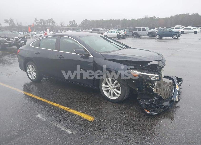 2018 Chevrolet Malibu LT (VIN 1G1ZD5ST9JF252238) main photo