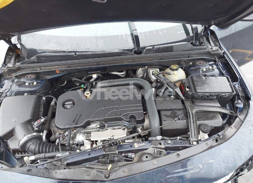 Photo 10 of 2018 Chevrolet Malibu LT (VIN 1G1ZD5ST9JF252238)