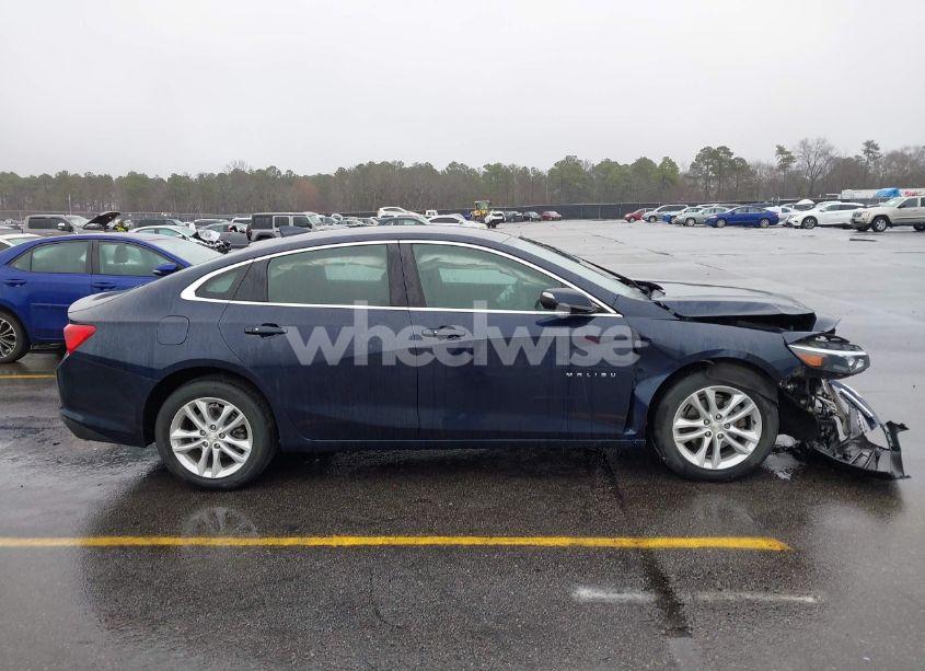 Photo 13 of 2018 Chevrolet Malibu LT (VIN 1G1ZD5ST9JF252238)