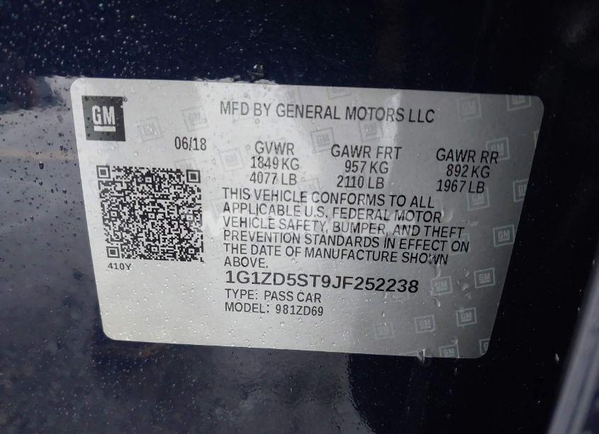 Photo 9 of 2018 Chevrolet Malibu LT (VIN 1G1ZD5ST9JF252238)