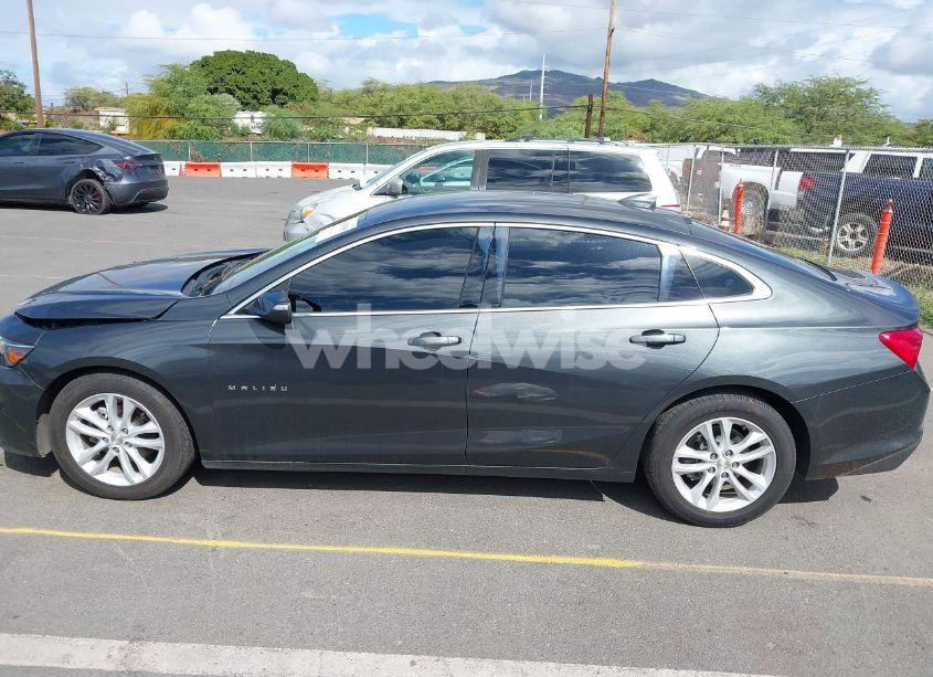 Photo 14 of 2018 Chevrolet Malibu LT (VIN 1G1ZD5ST9JF254734)