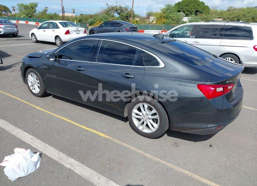 Photo 3 of 2018 Chevrolet Malibu LT (VIN 1G1ZD5ST9JF254734)