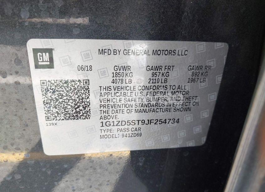 Photo 9 of 2018 Chevrolet Malibu LT (VIN 1G1ZD5ST9JF254734)