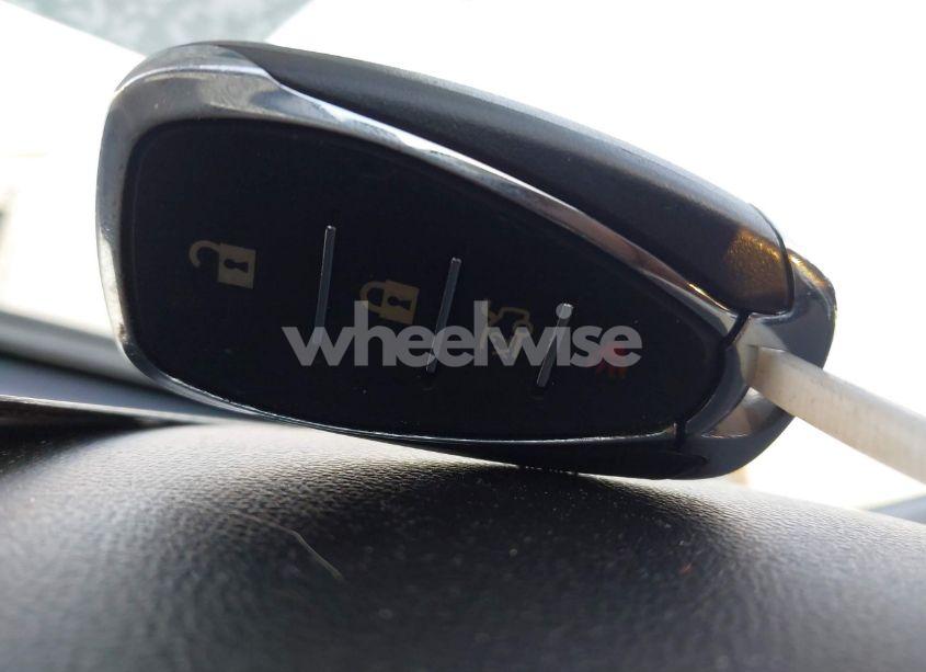 Photo 11 of 2018 Chevrolet Malibu LT (VIN 1G1ZD5ST9JF258167)