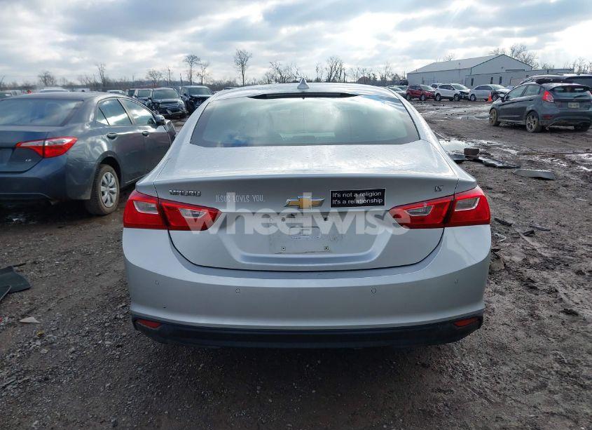 Photo 16 of 2018 Chevrolet Malibu LT (VIN 1G1ZD5ST9JF277334)