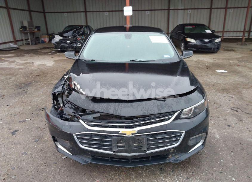 Photo 12 of 2018 Chevrolet Malibu LT (VIN 1G1ZD5ST9JF283392)