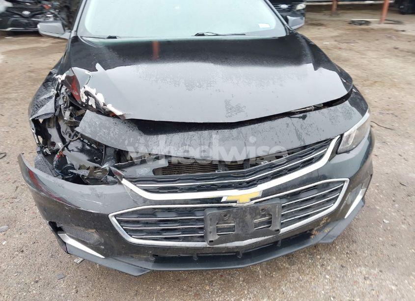Photo 6 of 2018 Chevrolet Malibu LT (VIN 1G1ZD5ST9JF283392)