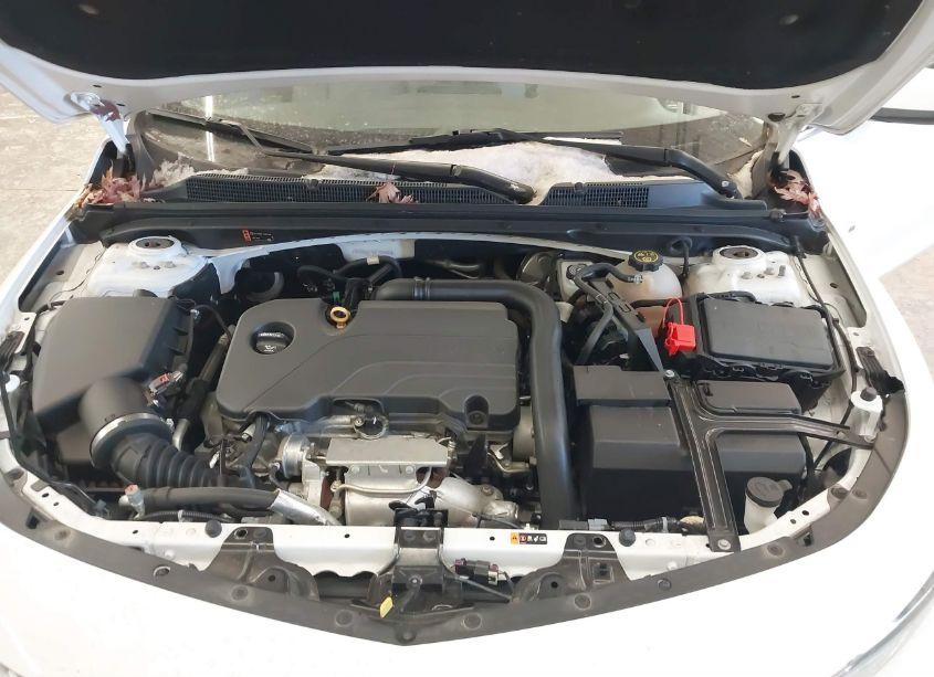 Photo 10 of 2018 Chevrolet Malibu LT (VIN 1G1ZD5ST9JF285482)