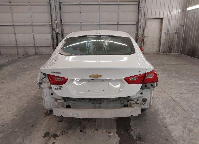 Photo 17 of 2018 Chevrolet Malibu LT (VIN 1G1ZD5ST9JF285482)