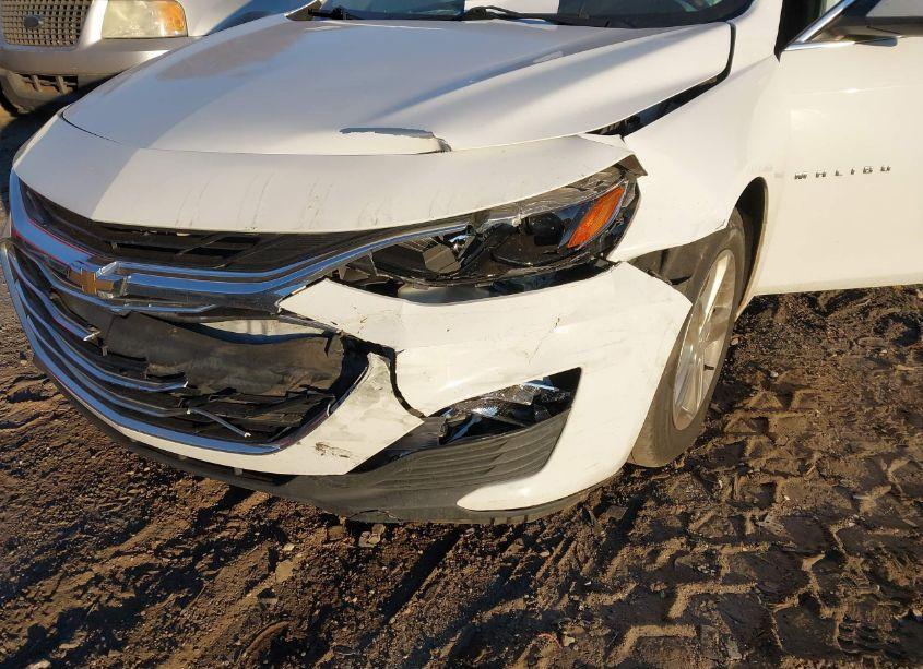 Photo 12 of 2019 Chevrolet Malibu LT (VIN 1G1ZD5ST9KF105144)