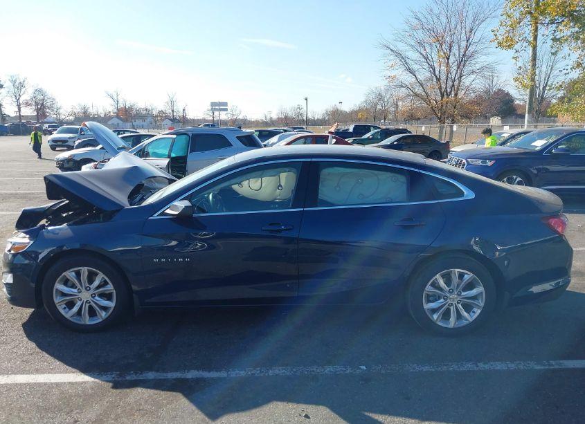 Photo 14 of 2019 Chevrolet Malibu LT (VIN 1G1ZD5ST9KF115494)