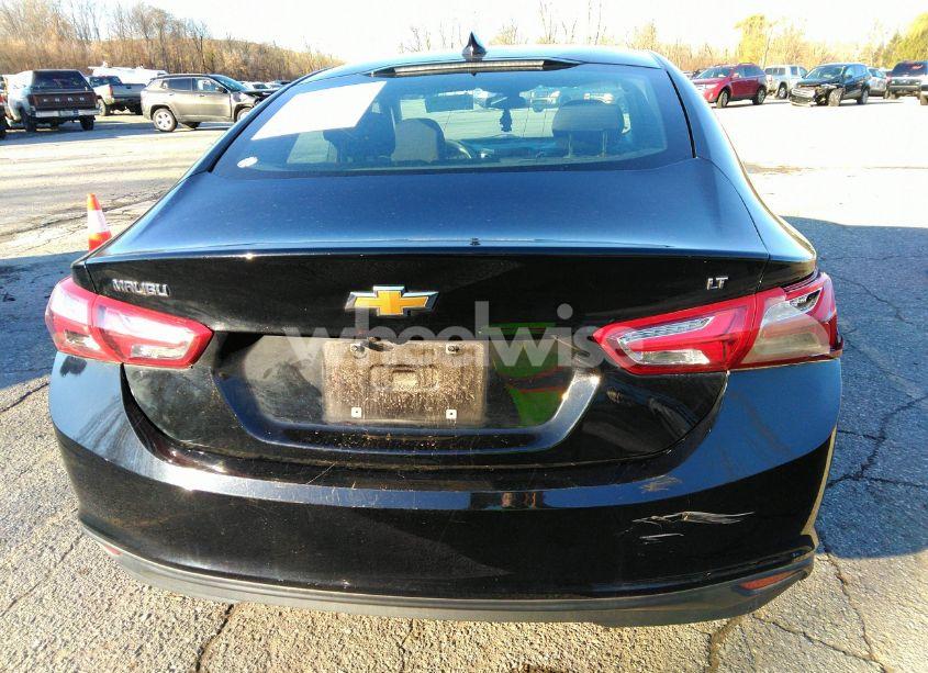 Photo 17 of 2019 Chevrolet Malibu LT (VIN 1G1ZD5ST9KF129895)