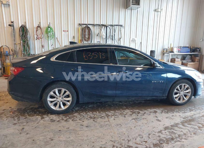 Photo 14 of 2019 Chevrolet Malibu LT (VIN 1G1ZD5ST9KF132781)