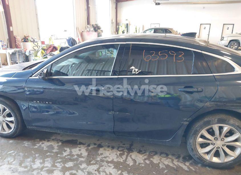 Photo 15 of 2019 Chevrolet Malibu LT (VIN 1G1ZD5ST9KF132781)