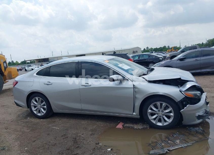 Photo 13 of 2019 Chevrolet Malibu LT (VIN 1G1ZD5ST9KF171600)