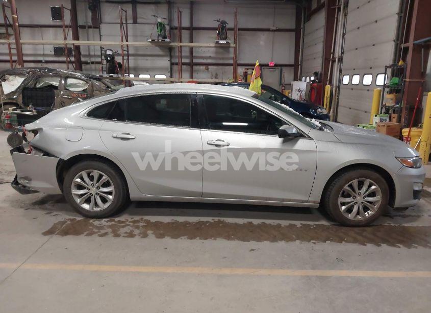 Photo 14 of 2019 Chevrolet Malibu LT (VIN 1G1ZD5ST9KF188123)